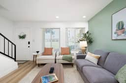 Condo on the Green- pool, spa, golf and shopping