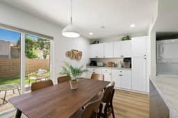 Condo on the Green- pool, spa, golf and shopping